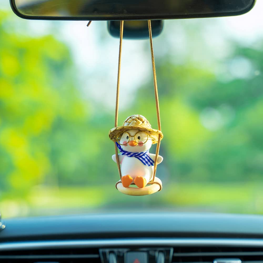 Phụ Kiện Treo Trang Trí Gương Chiếu Hậu Xe Hơi Hình Chú Vịt Dễ Thương