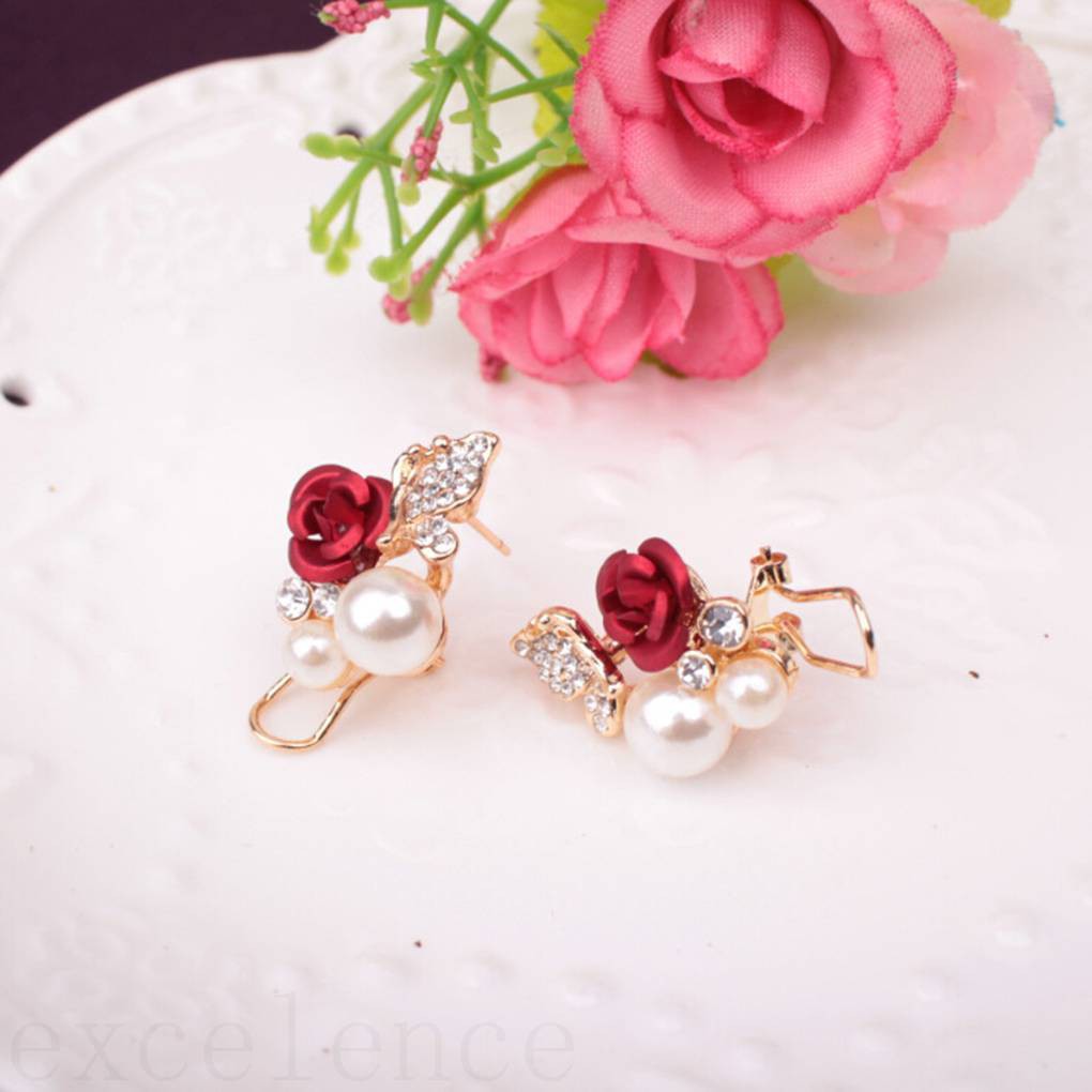 Khuyên Tai Hoa Hồng Đính Đá Và Ngọc Trai Xinh Xắn