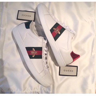 giày Gucci thêu ong