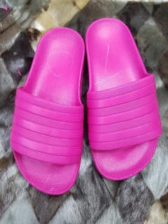 Dép đi mưa adidas