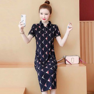 Đầm suông họa tiết ô vuông