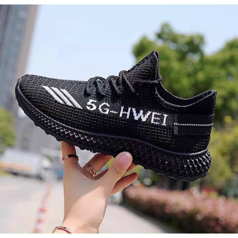 GIÀY THỂ THAO 5G ĐẾ ONG SIÊU NHẸ.
