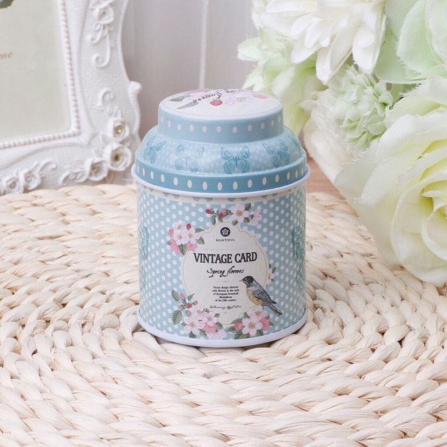 Hộp thiếc đựng trà xinh xắn