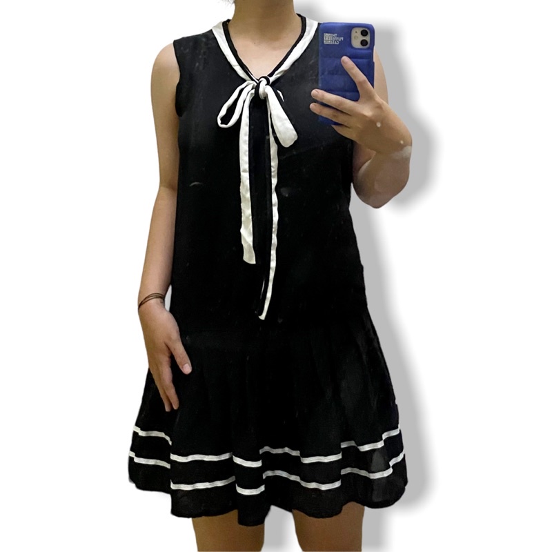 Pass thanh lý váy đầm yếm flannel cardigan phong cách Hàn Quốc