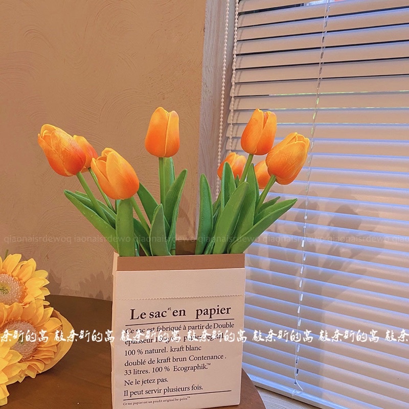 Cành hoa tulip hoa lụa giả nhiều màu sắc trang trí phòng khách dễ thương