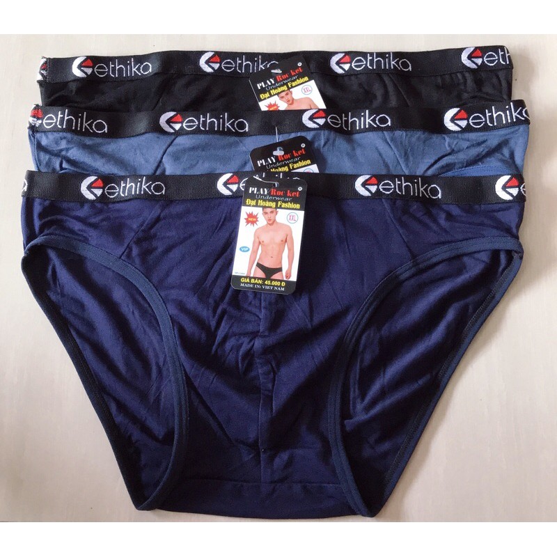 Quần lót nam, sịp chéo cạp to chạy chữ nổi bật, chất cotton thoáng mát. By SUMO Underwear.