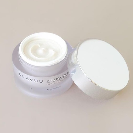 Kem dưỡng trắng ngọc trai KLAVUU White Pearlsation Enriched Divine Pearl Cream 50ml