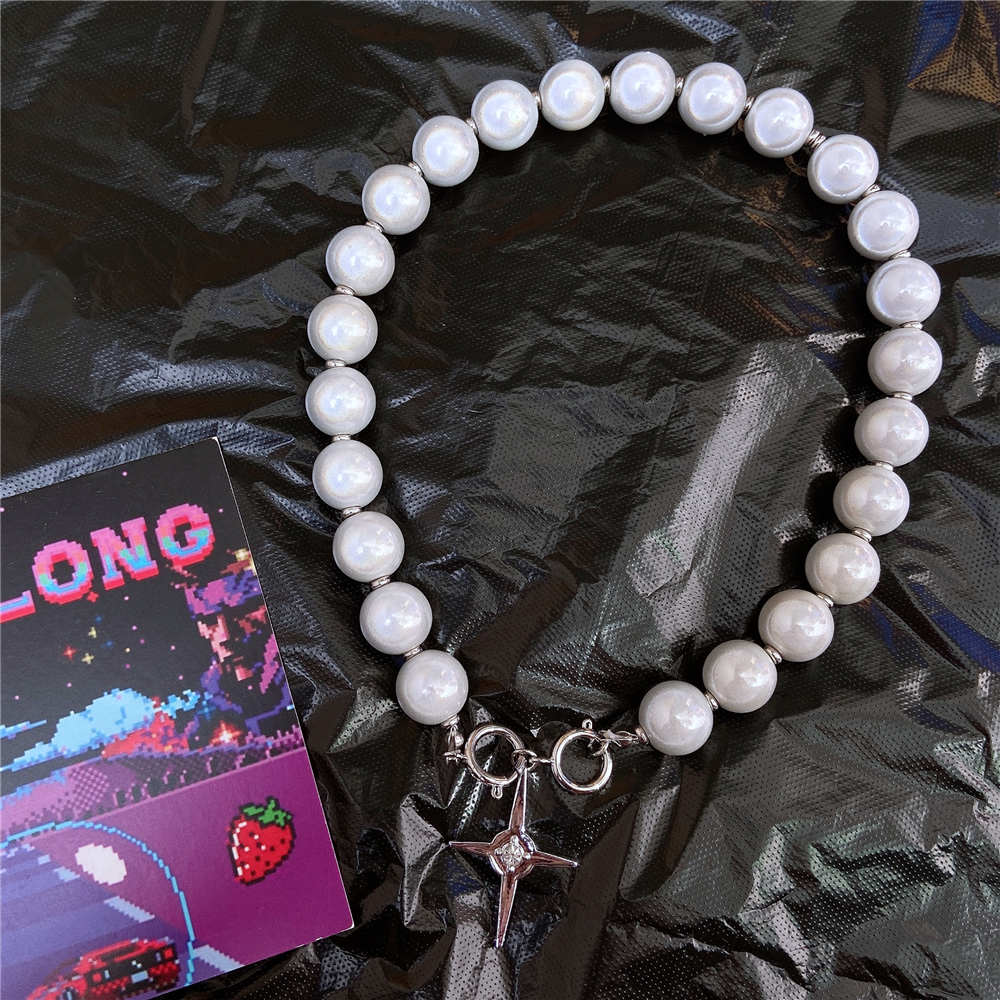 Dây chuyền đính ngọc trai giả dạ quang phong cách Hàn Quốc sành điệu