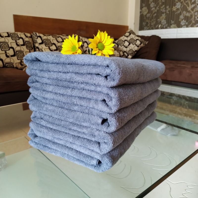 KHĂN TẮM XÁM GHI COTTON  THÊU LOGO KHÁCH SẠN THEO YÊU CẦU, SỢI BÔNG MỀM MẠI HÚT NƯỚC TỐT