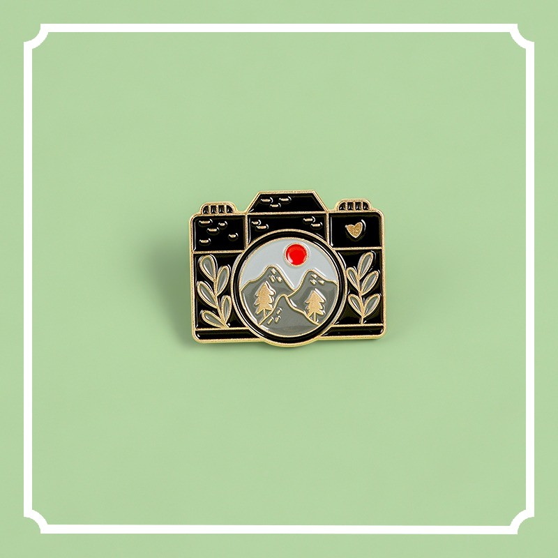 Ghim cài áo QIHE JEWELRY trang trí hình máy ảnh hoạt hình phong cách retro Nhật Bản