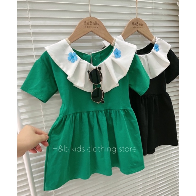 Váy xinh cổ trắng phối hoa xanh cho bé gái