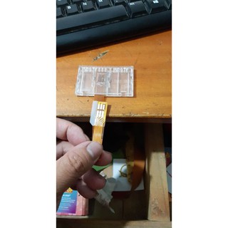 khay kick sim điện thoại
