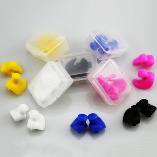 Nút bịt tai silicon khi bơi