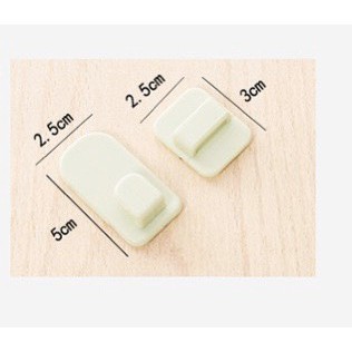 Set 2 móc gắn Remote điều khiển dán tường 88112 SHIPNHANH88