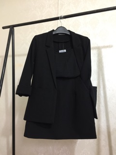 Set blazer chân váy A size S, M