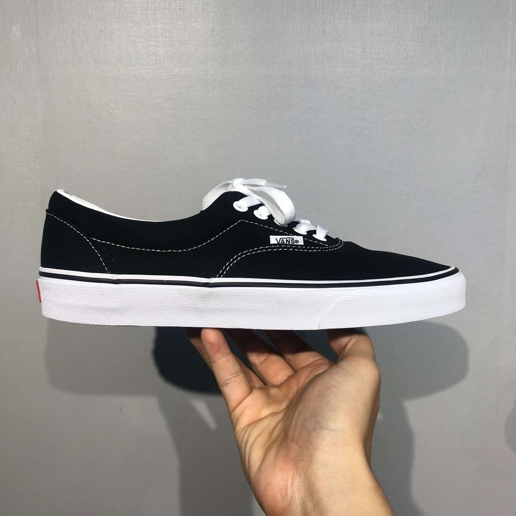 (𝗖𝗵𝗶́𝗻𝗵 𝗵𝗮̃𝗻𝗴 - 𝗙𝗮𝗸𝗲 đ𝗲̂̀𝗻 𝘅𝟭𝟬𝟬 | M - Waffle) Giày VANS Era Authentic - VN000EE3BLK-EWZBLK  (Giày có tem - box ko tem)