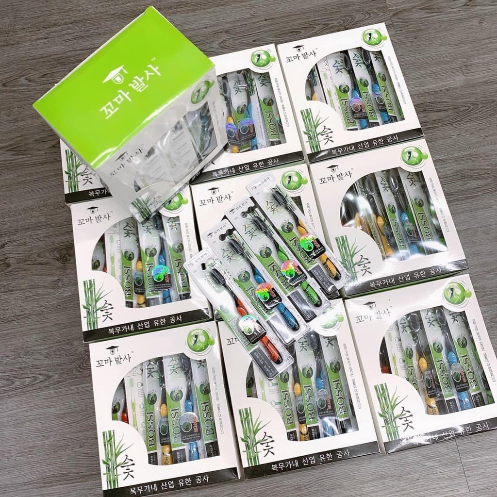 Bàn chải đánh răng Bossi 921 Hàn Quốc - Bàn chải than tre hoạt tính