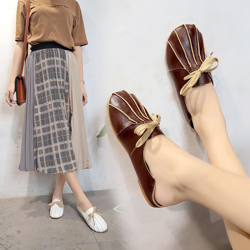 Giày sandal đế bệt thoải mái thời trang cho nữ | BigBuy360 - bigbuy360.vn