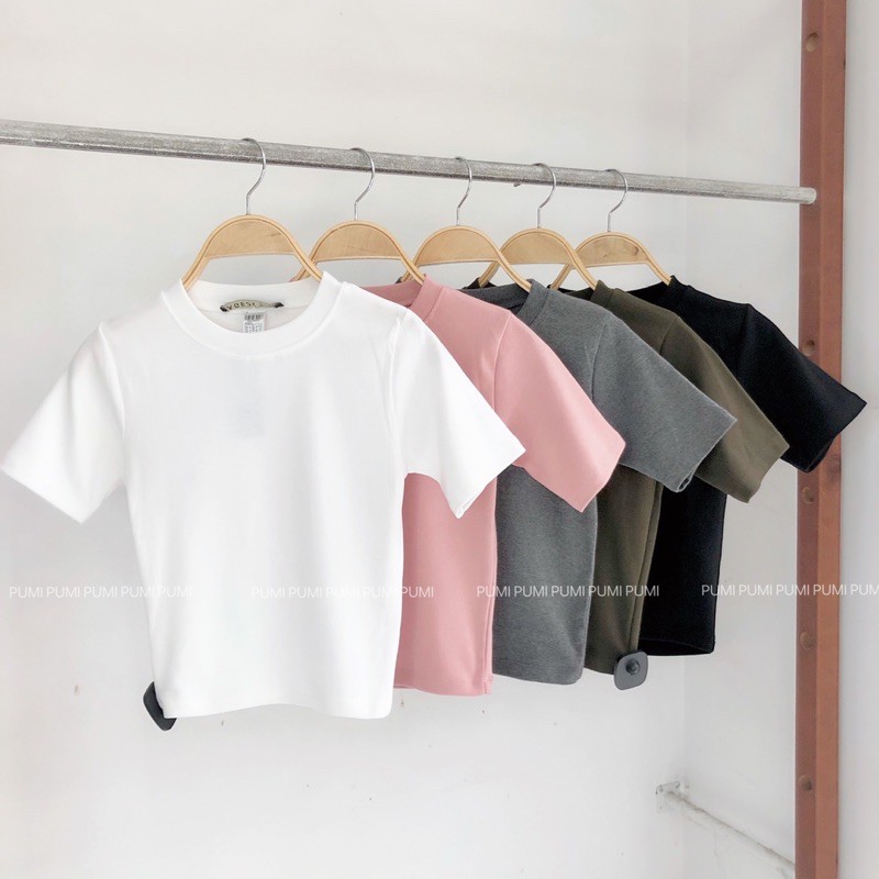 Áo croptop ôm tay ngắn dễ phối quần tạo nên cá tính - Pumi | BigBuy360 - bigbuy360.vn