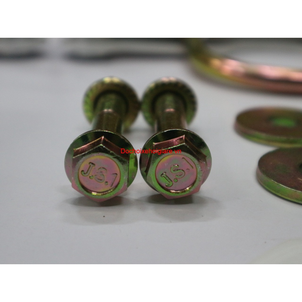 Thanh cân bằng chống lật MITSUBISHI TRITON. SPACE ARM JS1 Thái Lan. Bao dùng thử 30 ngày. Có sẵn