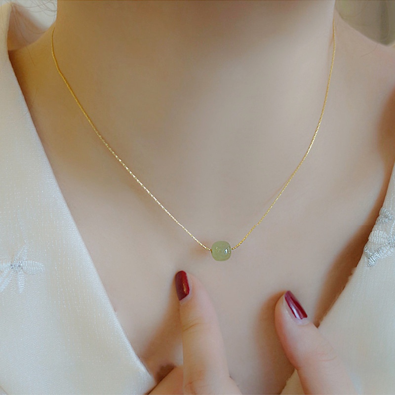 Vòng cổ Hạt Ngọc Bích Ba Thế Giới May Mắn Cao Cấp Sang Trọng Cổ Điển Dành Cho Nữ