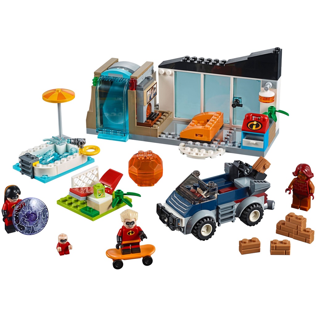 Lego Junior 10761 - Sự trốn thoát của người máy