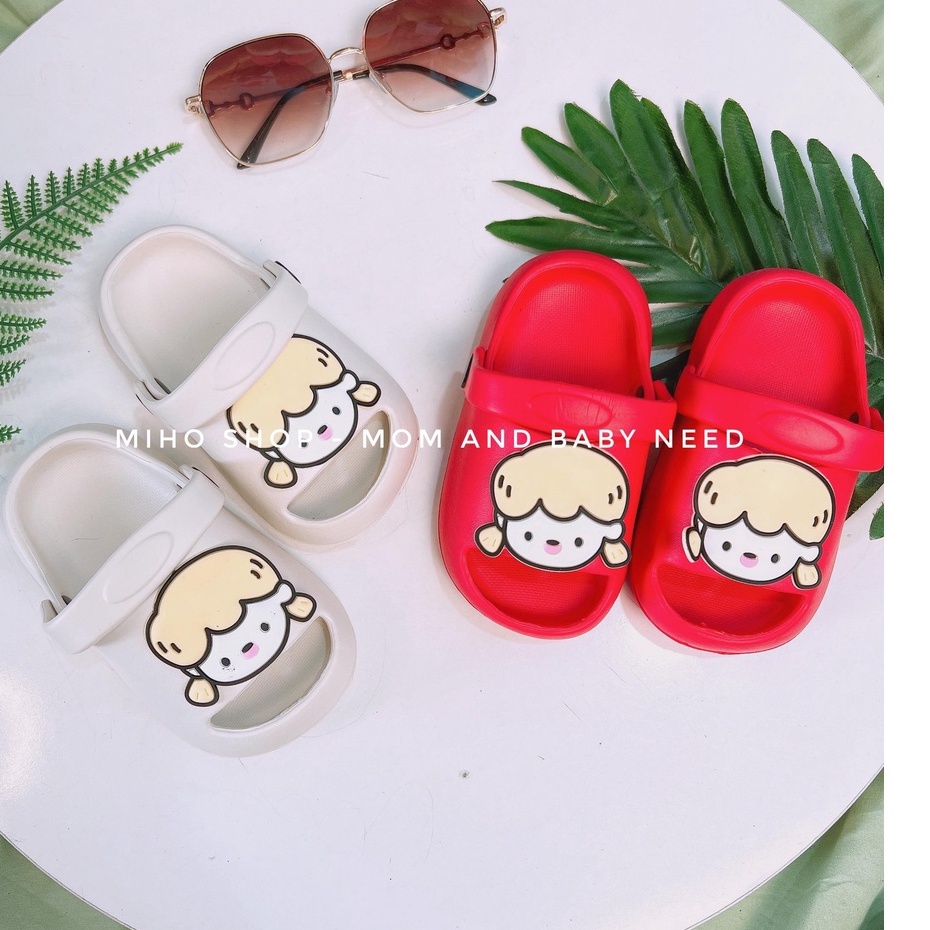 Dép Sục Có Quai Mũi Cao Bảo Vệ Chân Hình Bé Gái Xinh Xắn