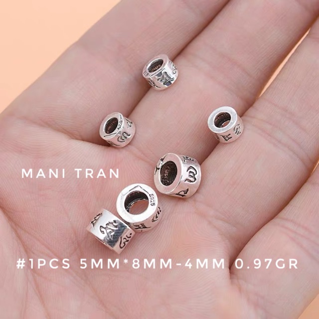 CHARM BẠC THÁI KHẮC OM MANI PADME HUM