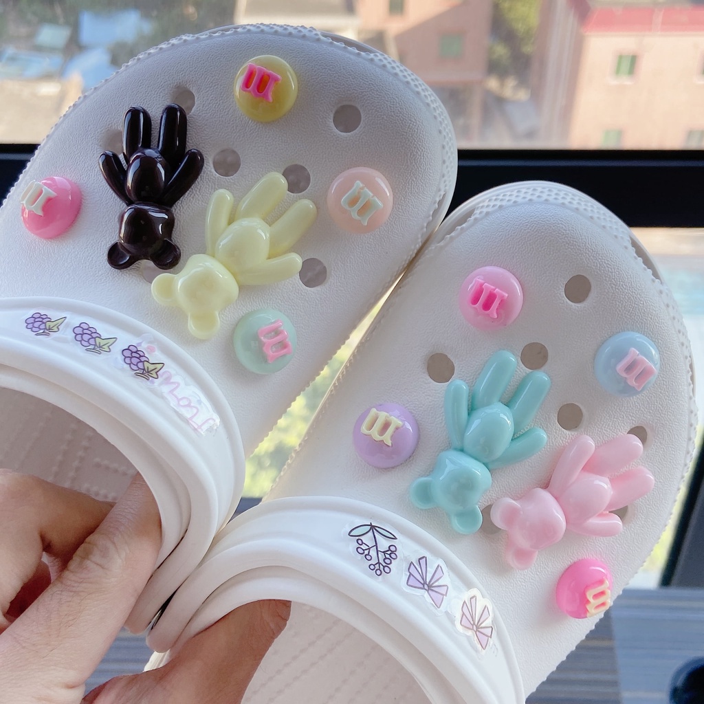 Phụ Kiện Hạt Charm croc Quyến Rũ Cá Tính # Loạt Kem Bearbrick