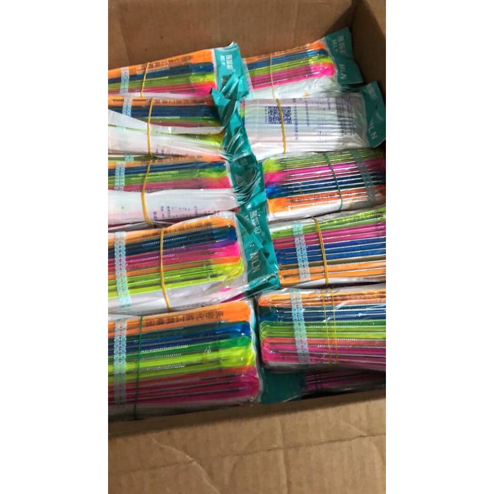 Que nặn mụn vỉ 12 cây chuẩn xịn loại 1