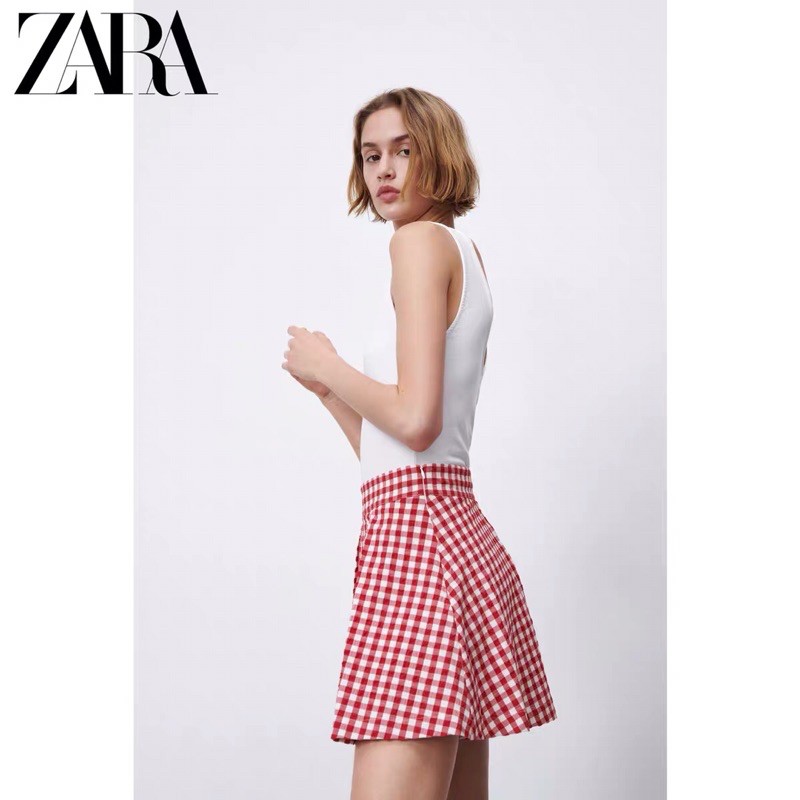 Quần váy Zara new best seller 2021 kẻ ô dáng xoè