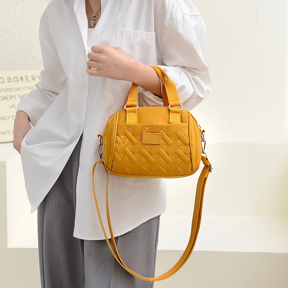 Túi Đeo Vai Bằng Vải Nylon Thêu Họa Tiết Phong Cách Mới Đa Chức Năng Cho Nữ