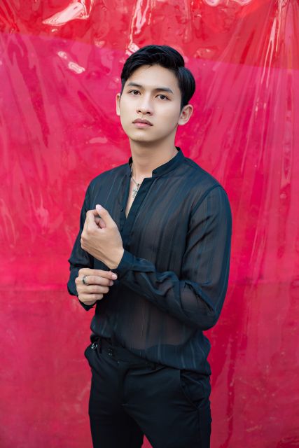 Sơ mi chiffon cổ trụ ,sọc ruy băng ,kim tuyến | BigBuy360 - bigbuy360.vn