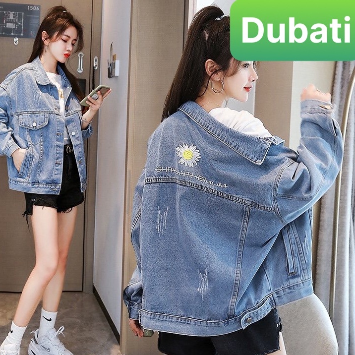 ÁO KHOÁC JEAN NAM NỮ CHẤT BÒ HOA CÚCTHÊU CHỮ SAU TREND PHONG CÁCH SÀNH ĐIỆU HÀN QUỐC - DUBATI FASHION