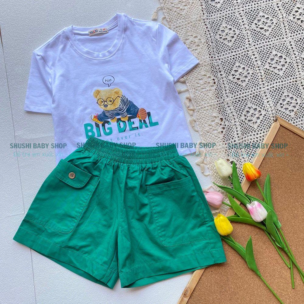 Bộ bé gái áo trắng in gấu kèm quần kaki xanh sành điệu cá tính cho bé đi chơi, đi học Shushibaby