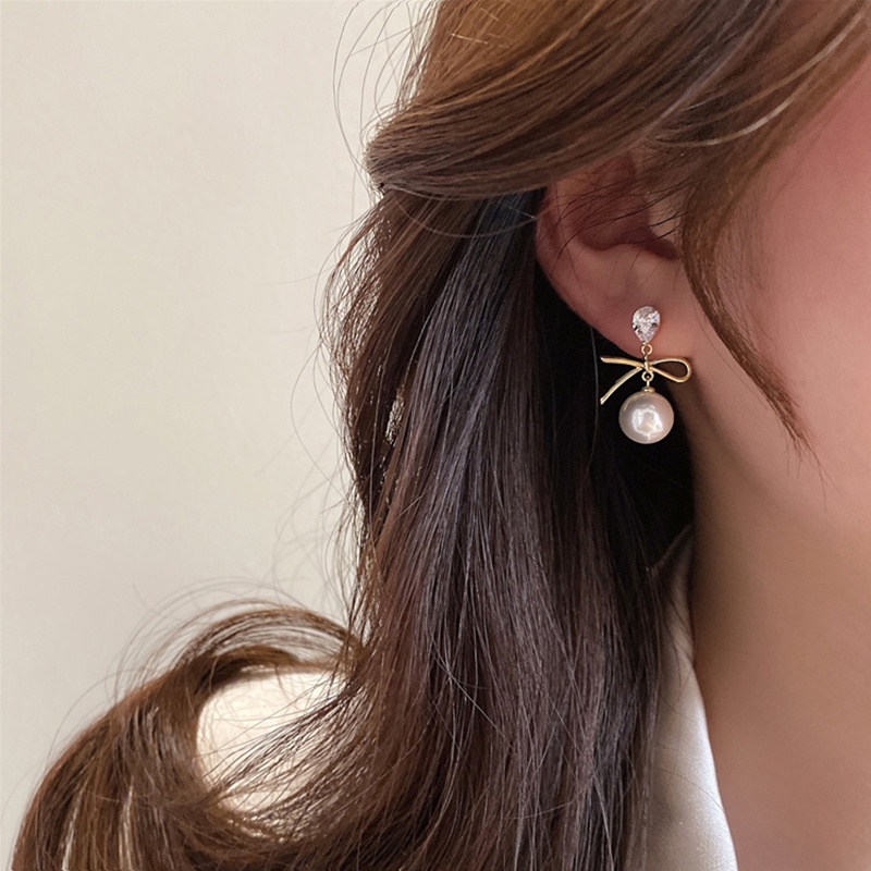 Bông Tai Mạ Bạc 925 Hình Bướm Đính Ngọc Trai Thời Trang Hàn Quốc timetunnel