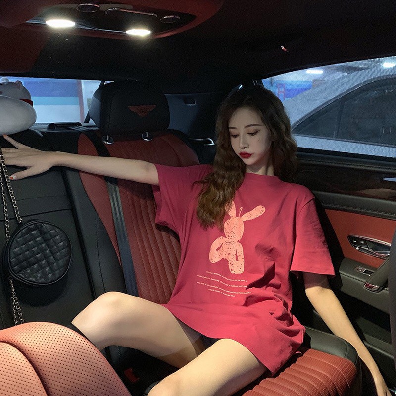 áo thun nữ họa tiết tiết thỏ hồng | BigBuy360 - bigbuy360.vn