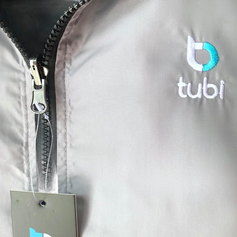 Áo khoác Tubi 2 Mặt Màu Xám Ghi Nón rời