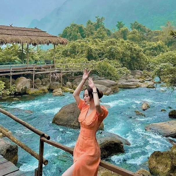 Đầm Bèo Cổ Nút Bọc Xẻ Tà Quyến Rũ Thời Trang Nữ STclothing