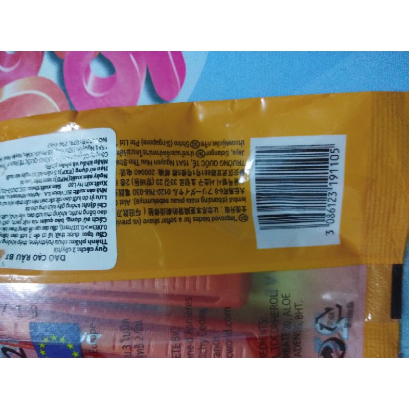 Dao Cạo Râu Bic 3 Lưỡi