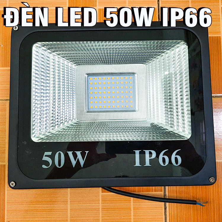 Đèn Pha led công trình chuyên dùng COB 50W chống nước tiêu chuẩn IP66 ánh sáng trắng 3000k