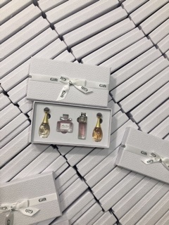 Set Nước Hoa DIOR Mini AUTH 100% Quà Tặng 20/10