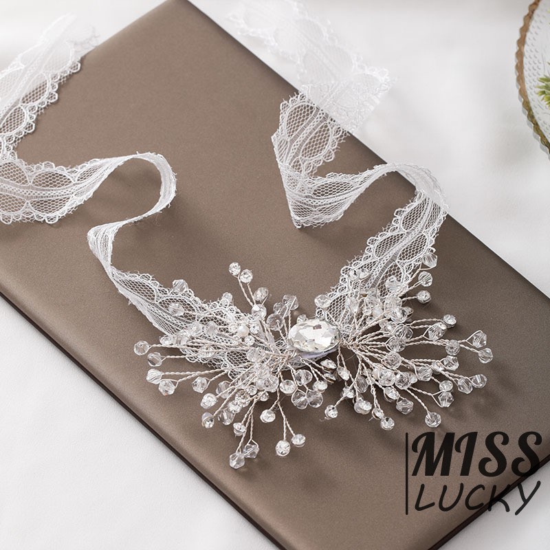 Trâm cài tóc phối vải ren đính ngọc trai dễ thương cho cô dâu