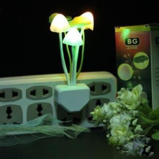 Đèn Ngủ Led Hình Nấm Cảm Ứng Ánh Sáng