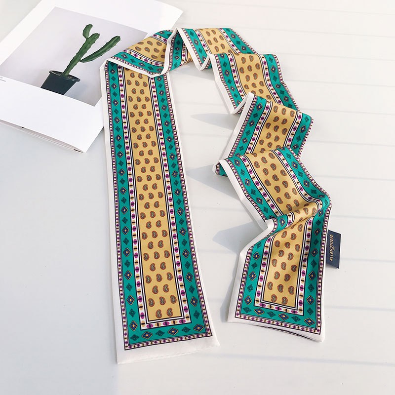 Cà vạt nhỏ gọn phong cách Hàn Quốc phù hợp với nhiều đối tượng cho phái nữ