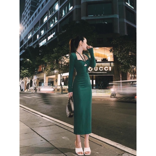 Đầm Body cổ yếm cực tôn dáng | BigBuy360 - bigbuy360.vn