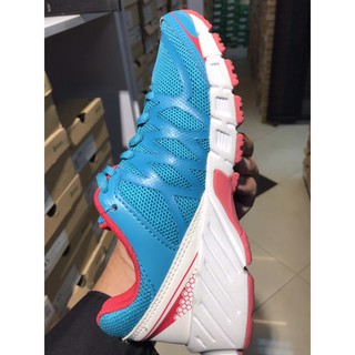 Bộ quần áo thể thao nữ LA