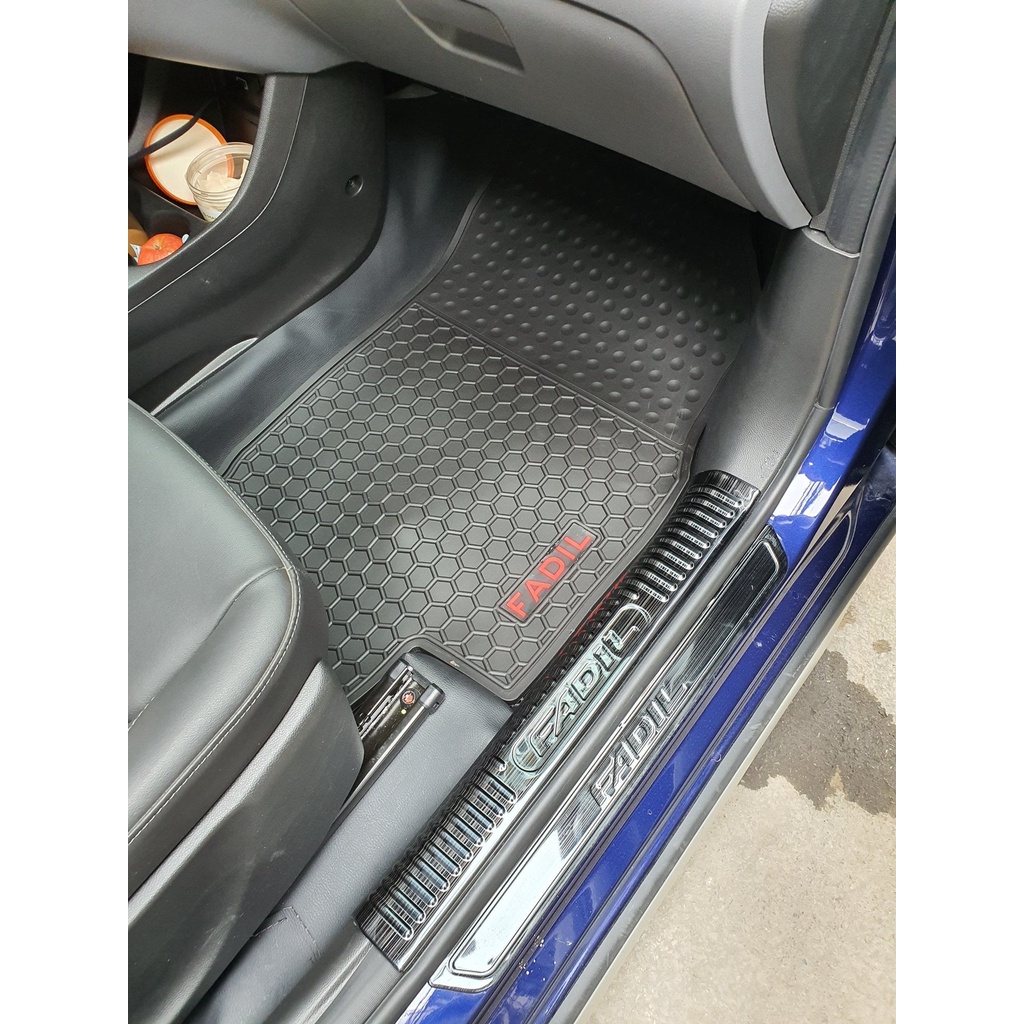 HÀNG CAO CẤP|Thảm Lót Sàn Cao Su Xe Ô TÔ Vinfast Fadil Mẫu tổ ong -không gây mùi,cao su đúc,Vừa form xe, dễ vệ sinh