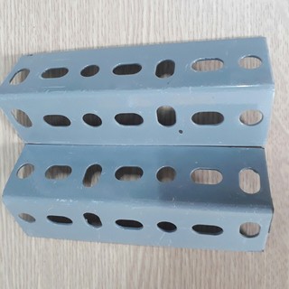 Sắt v lỗ đa năng 40x40x2mx1.8ly