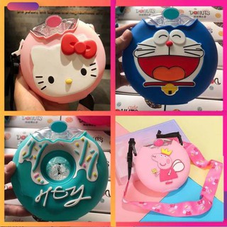Bình Nước cho bé Hình Bánh Donut 380ml với chất liệu Tritan và silicone -Bình đựng nước hello kitty